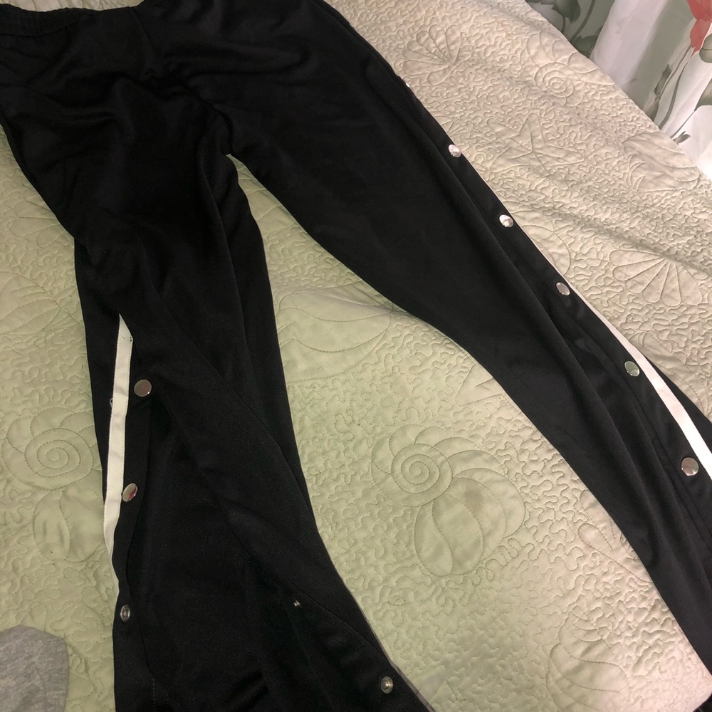 Sweats - Picture 2 of 3